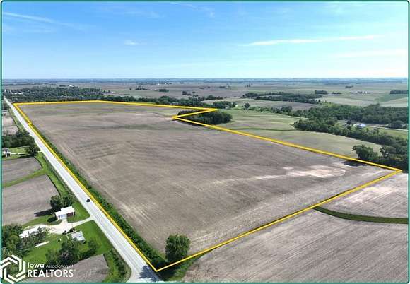 189.2 Acres of Agricultural Land for Sale in Walker, Iowa