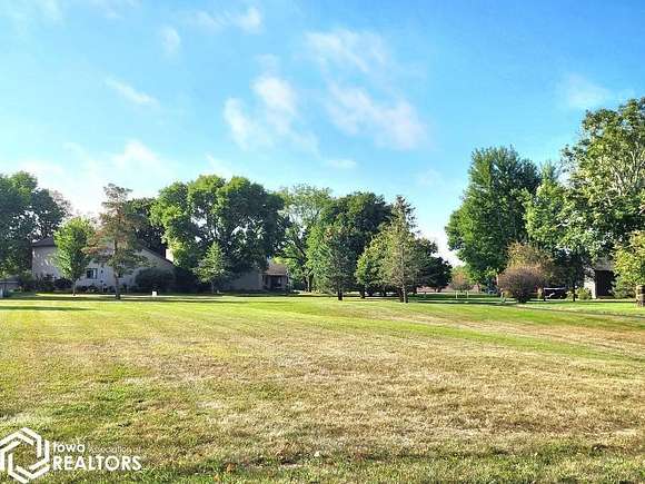 0.31 Acres of Residential Land for Sale in Mason City, Iowa