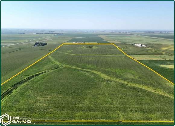 88.57 Acres of Agricultural Land for Sale in Hudson, Iowa