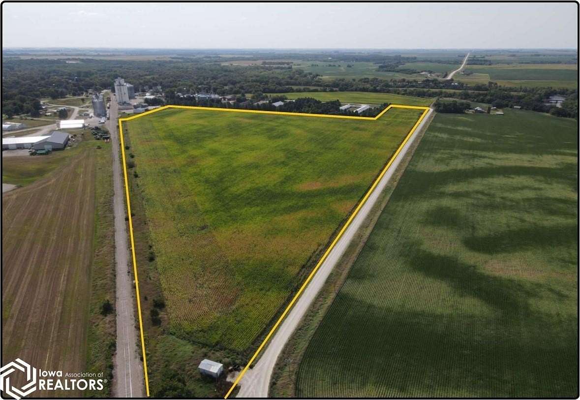 62.26 Acres of Agricultural Land for Auction in Rockford, Iowa