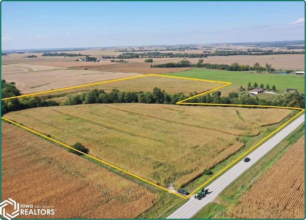 32.28 Acres of Agricultural Land for Sale in Maxwell, Iowa