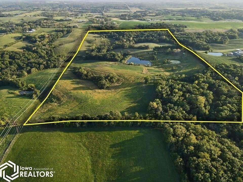 79 Acres of Land with Home for Sale in Ottumwa, Iowa