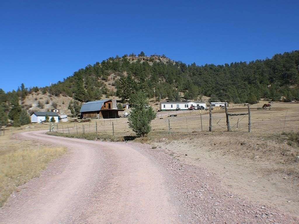 40 Acres of Recreational Land with Home for Sale in Newcastle, Wyoming