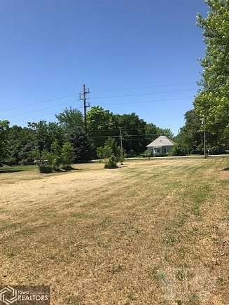 0.38 Acres of Commercial Land for Sale in Fairfield, Iowa