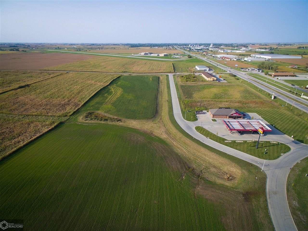 18.82 Acres of Commercial Land for Sale in Grinnell, Iowa