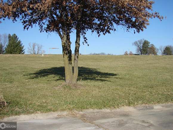 0.62 Acres of Residential Land for Sale in Mount Pleasant, Iowa