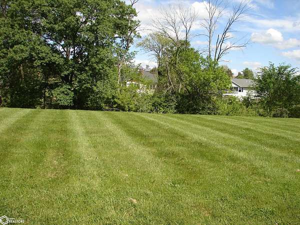 0.43 Acres of Residential Land for Sale in Mount Pleasant, Iowa