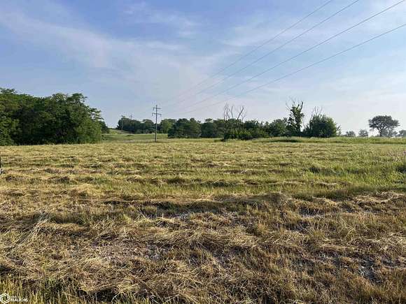 1.71 Acres of Residential Land for Sale in Mount Pleasant, Iowa