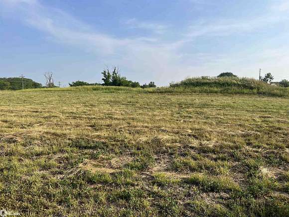 1.73 Acres of Residential Land for Sale in Mount Pleasant, Iowa