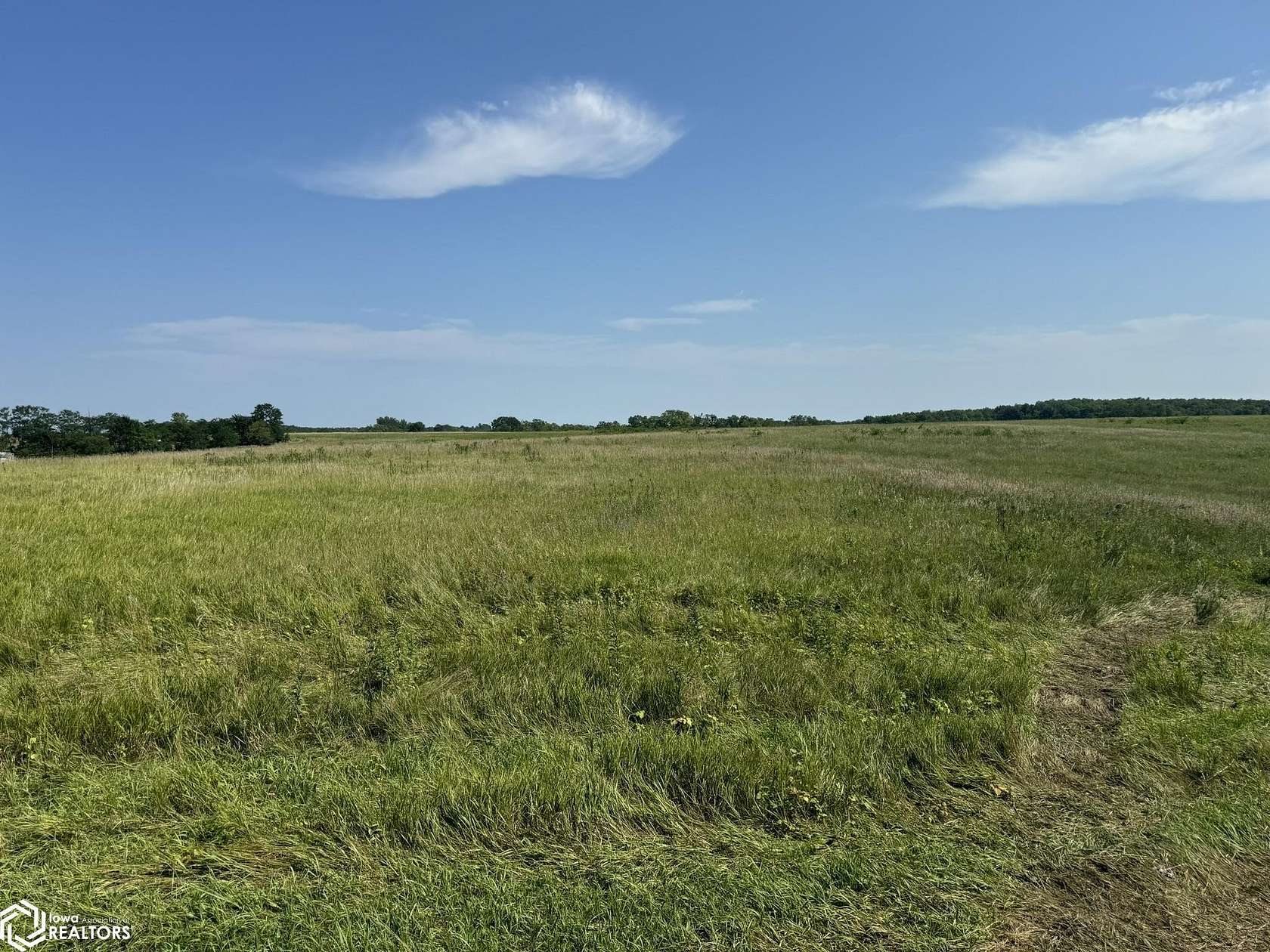 14.28 Acres of Land for Sale in Blakesburg, Iowa