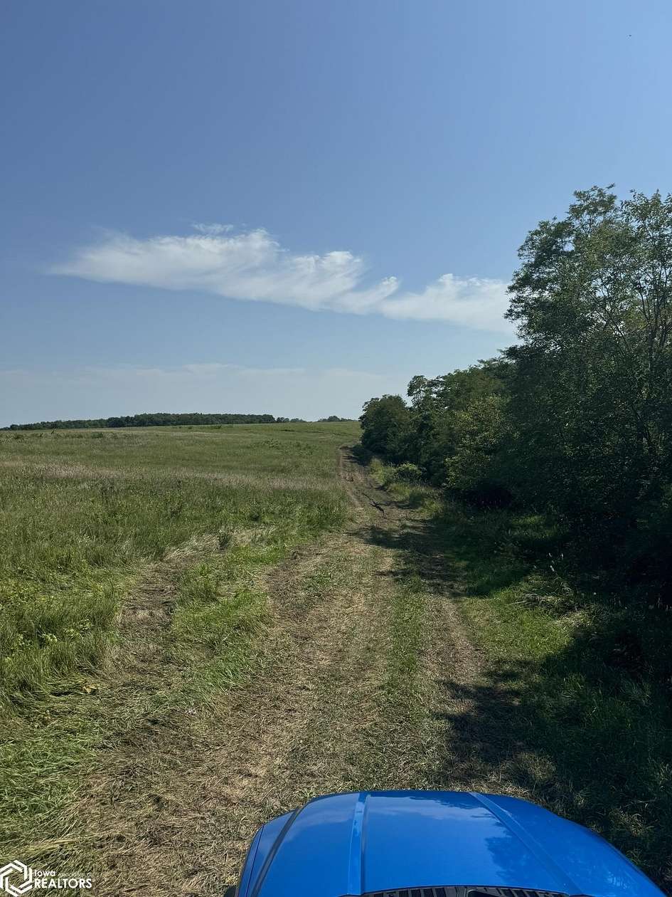 14.28 Acres of Land for Sale in Blakesburg, Iowa