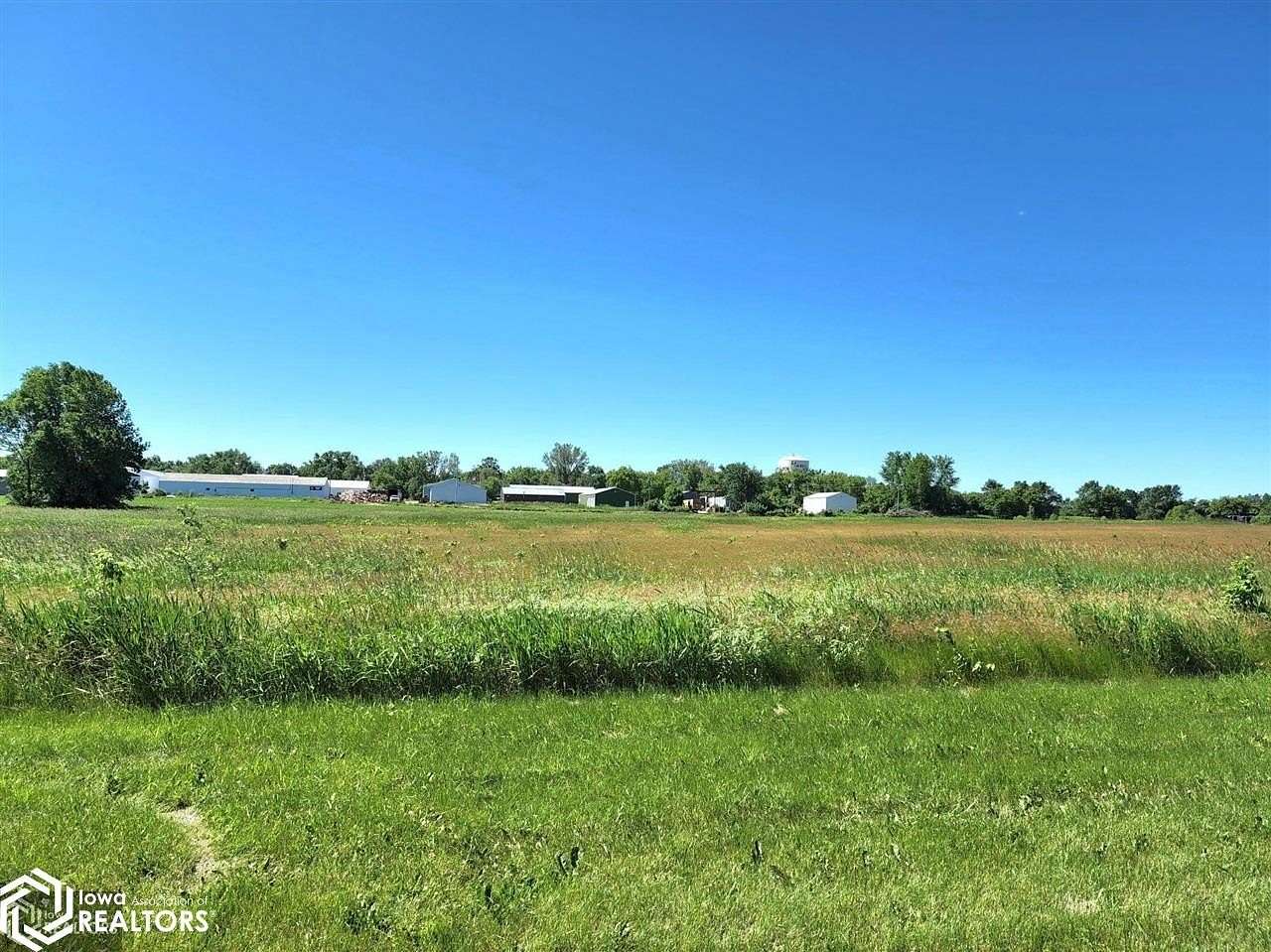 5 Acres of Commercial Land for Sale in Mason City, Iowa