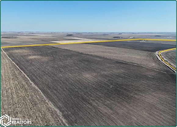 300.44 Acres of Agricultural Land for Sale in Swea City, Iowa