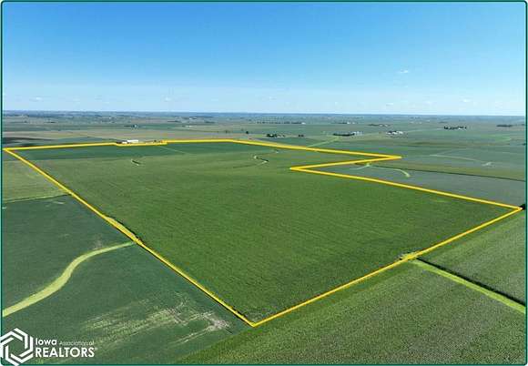 196.09 Acres of Agricultural Land for Sale in Van Horne, Iowa