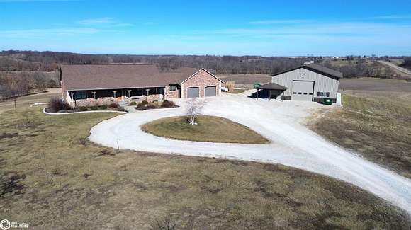 10 Acres of Recreational Land with Home for Sale in Bloomfield, Iowa