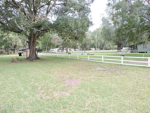 0.76 Acres of Mixed-Use Land for Sale in Middleburg, Florida