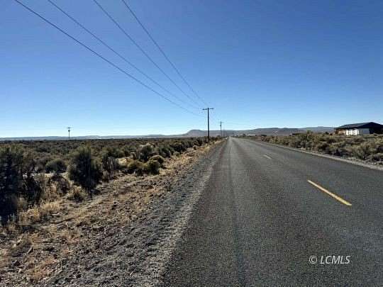 32.91 Acres of Agricultural Land for Sale in Christmas Valley, Oregon