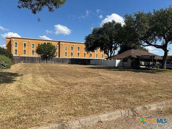 0.22 Acres of Residential Land for Sale in Victoria, Texas