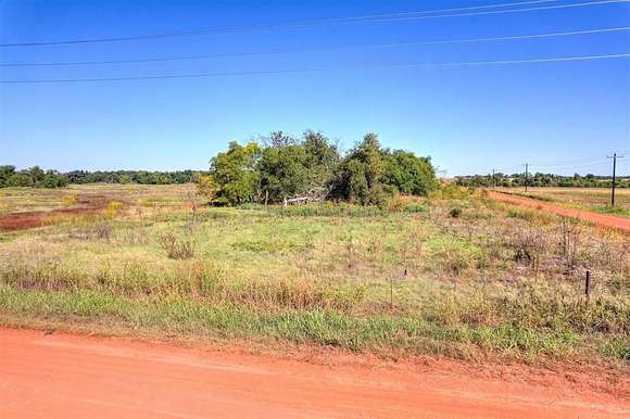 19.972 Acres of Land for Sale in Crescent, Oklahoma