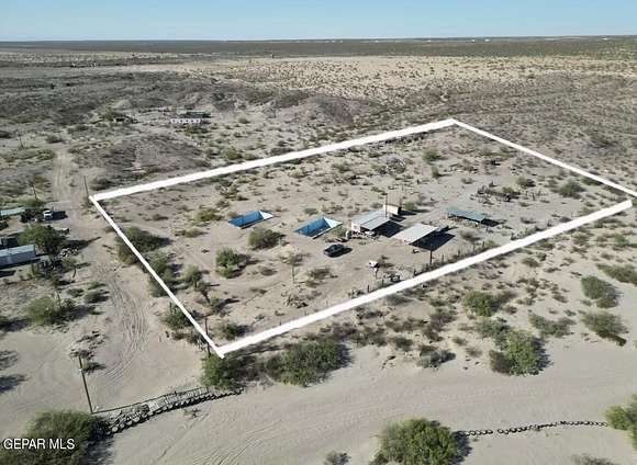 5 Acres of Residential Land for Sale in Tornillo, Texas