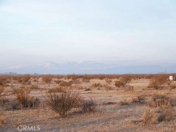 2.501 Acres of Land for Sale in Palmdale, California