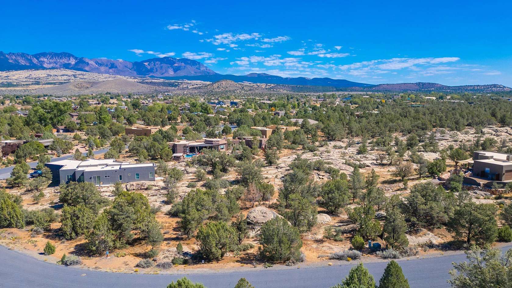 1.29 Acres of Residential Land for Sale in Dammeron Valley, Utah