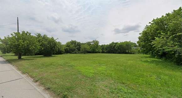 0.487 Acres of Commercial Land for Sale in Ennis, Texas