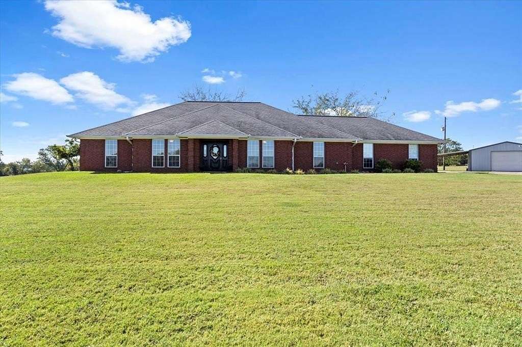 3 Acres of Residential Land with Home for Sale in Mount Pleasant, Texas