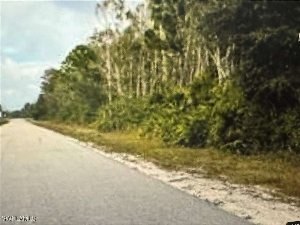 0.225 Acres of Residential Land for Sale in Lehigh Acres, Florida