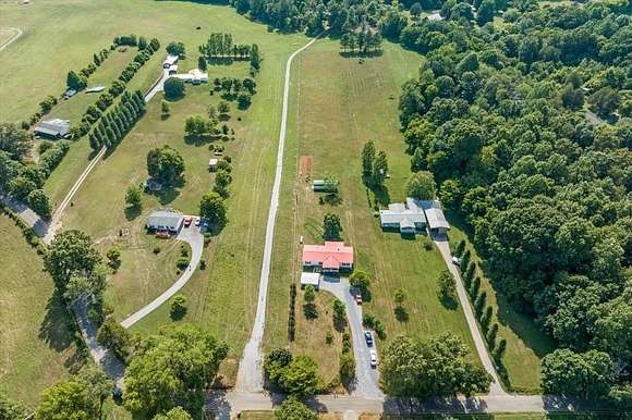 2.502 Acres of Residential Land with Home for Sale in Madisonville, Tennessee