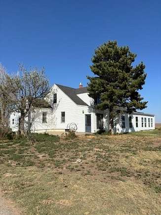 8.5 Acres of Residential Land with Home for Sale in Dodge City, Kansas