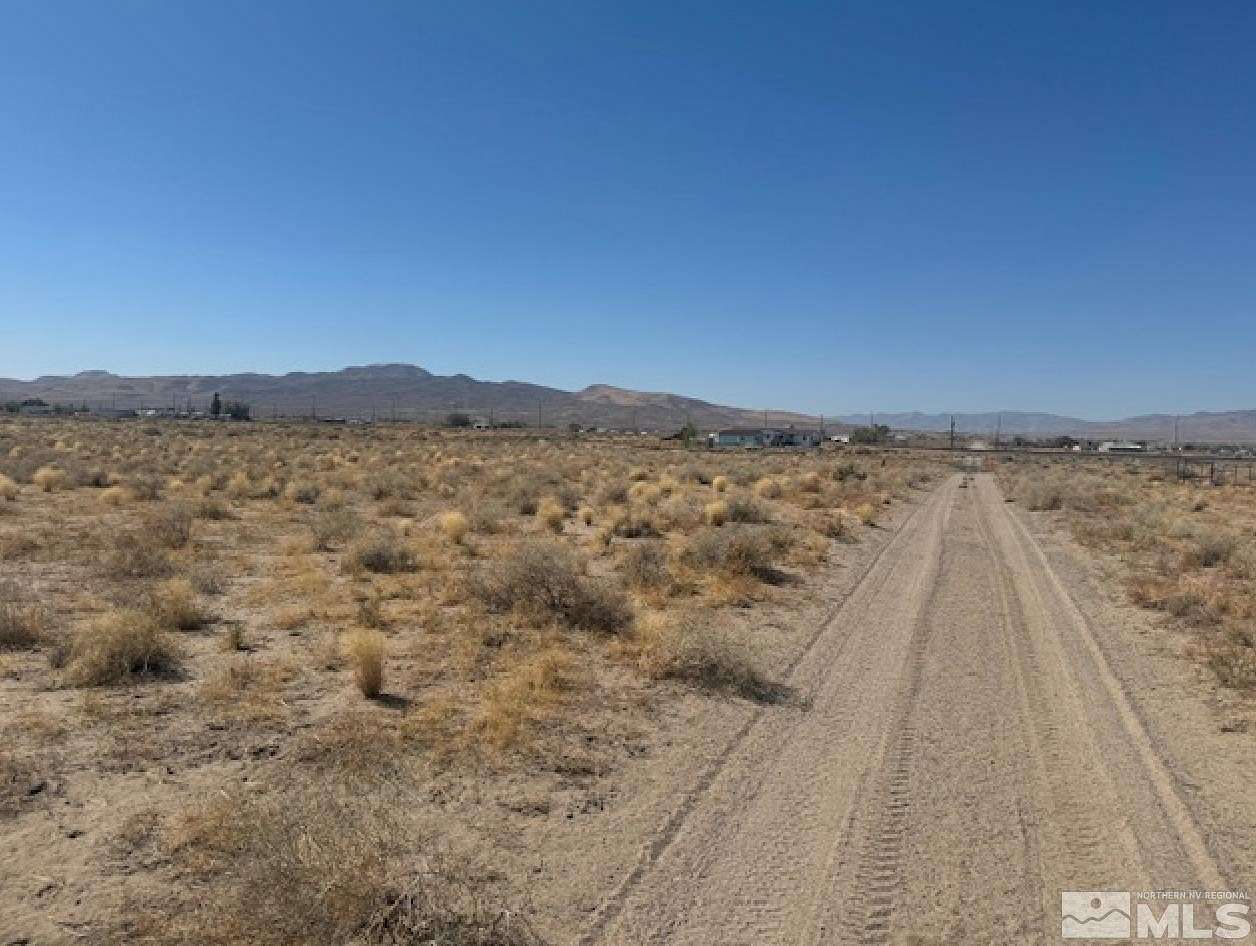 4.77 Acres of Land for Sale in Silver Springs, Nevada