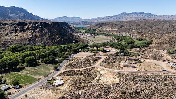 1.1 Acres of Residential Land for Sale in Gunlock, Utah