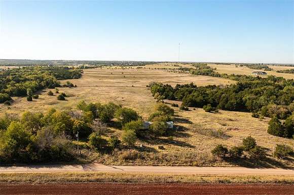 25 Acres of Land for Sale in Guthrie, Oklahoma