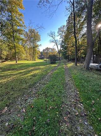 2.4 Acres of Residential Land for Sale in Ligonier Township, Pennsylvania