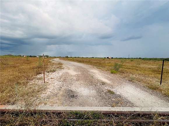 12.77 Acres of Land for Sale in Orange Grove, Texas