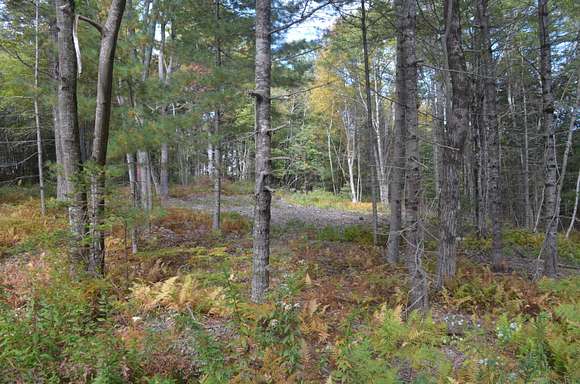 1.16 Acres of Residential Land for Sale in Boothbay, Maine