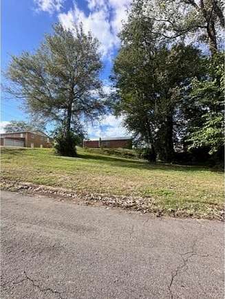 0.42 Acres of Residential Land for Sale in Florence, Alabama