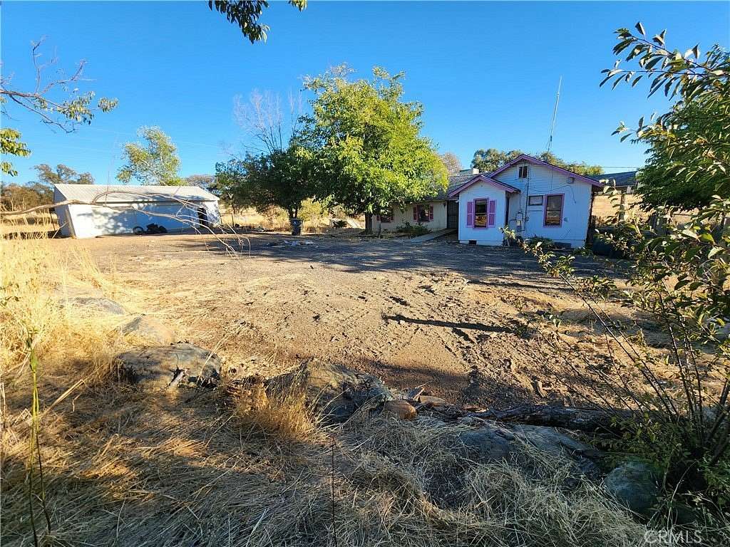 2 Acres of Residential Land with Home for Sale in Oroville, California