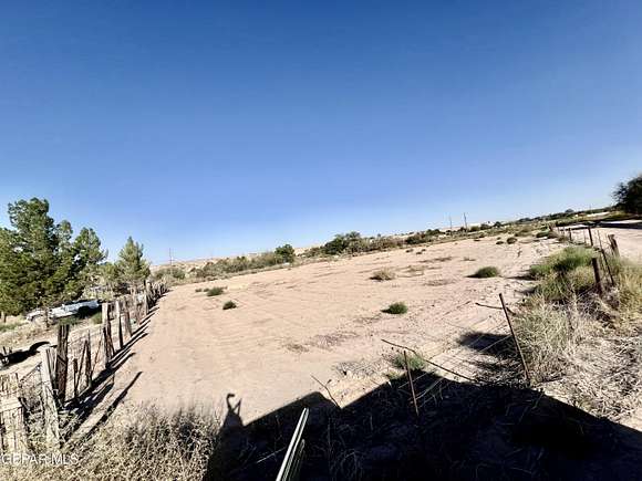 2.58 Acres of Residential Land for Sale in Socorro, Texas