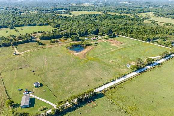 26.02 Acres of Land with Home for Sale in Gainesville, Texas