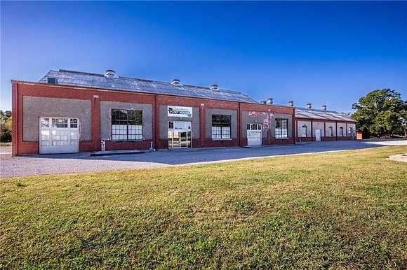 20.1 Acres of Commercial Land for Sale in Centerville, Kansas