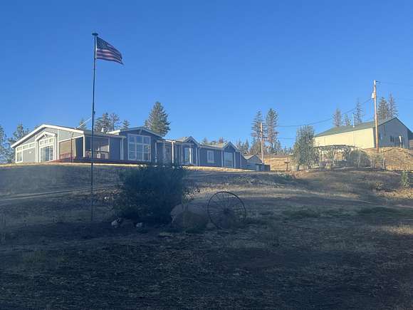 40.6 Acres of Agricultural Land with Home for Sale in Fossil, Oregon