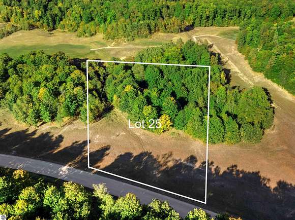 1.9 Acres of Residential Land for Sale in Beulah, Michigan