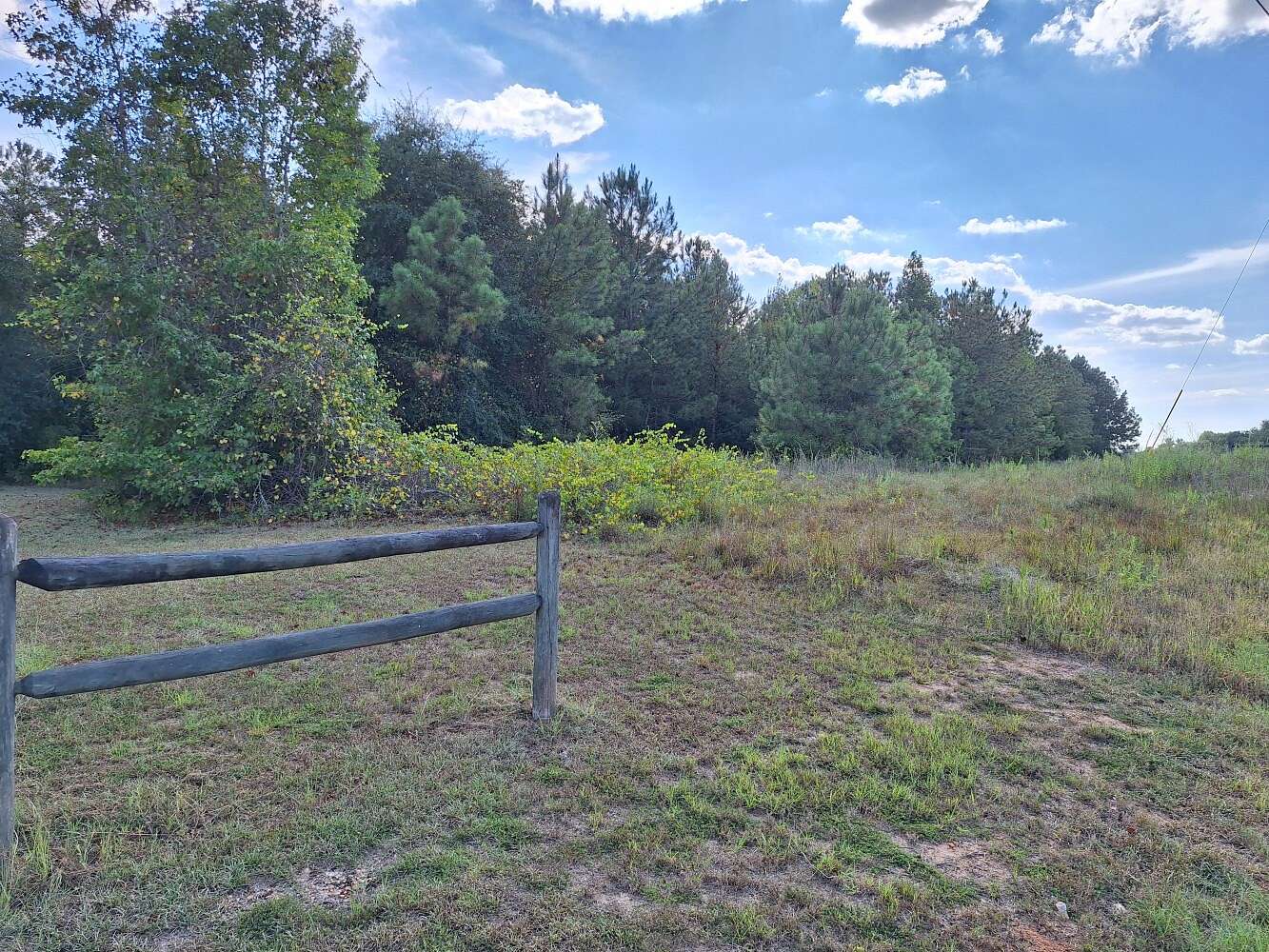 62.6 Acres of Land for Sale in Wetumpka, Alabama