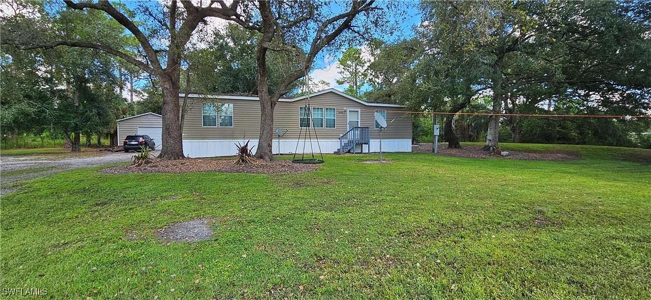 2 Acres of Residential Land with Home for Sale in Fort Denaud, Florida