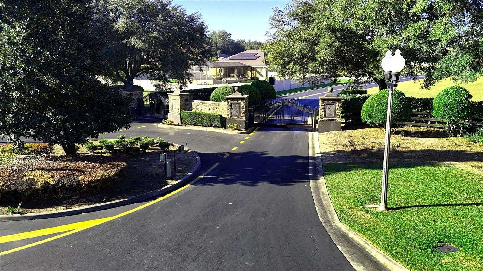 0.75 Acres of Residential Land for Sale in Ocala, Florida