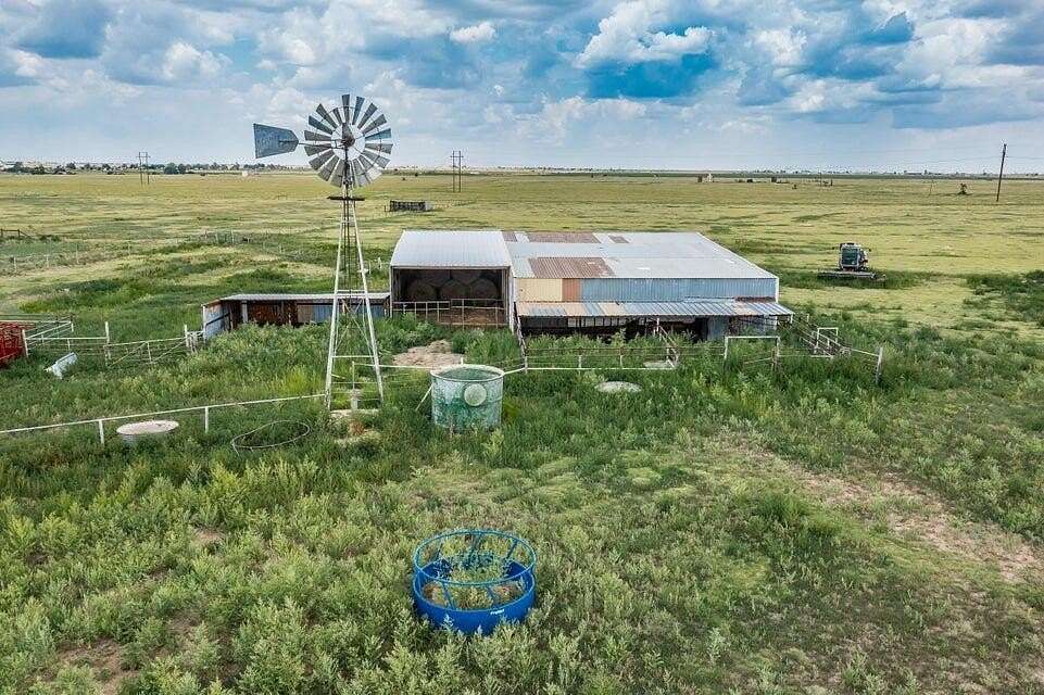 160 Acres of Agricultural Land for Sale in Pampa, Texas