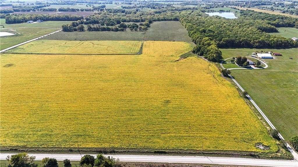 19.51 Acres of Land for Sale in Louisburg, Kansas