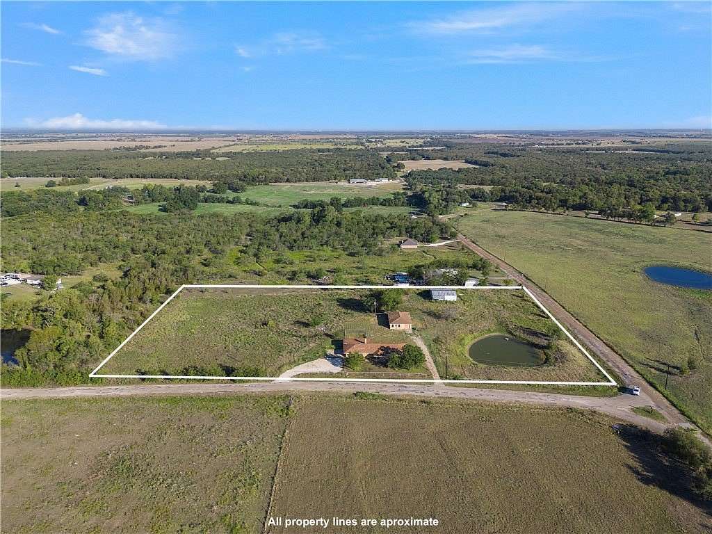 5.971 Acres of Residential Land with Home for Sale in Mart, Texas